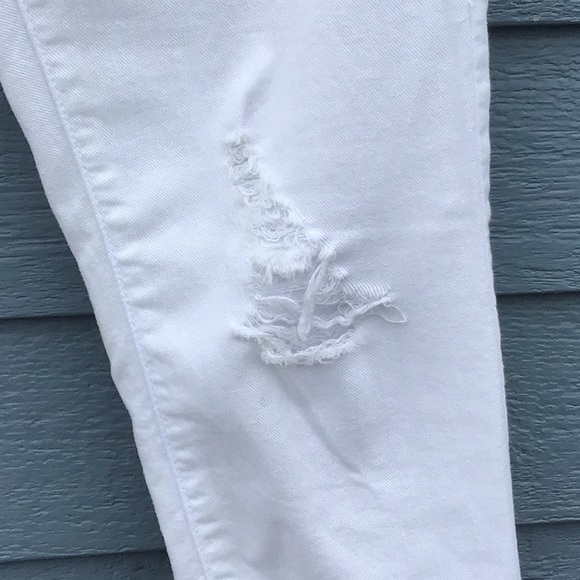 Michael Kors Distressed Izzy Cropped Skinny Jeans - Picture 4 of 14